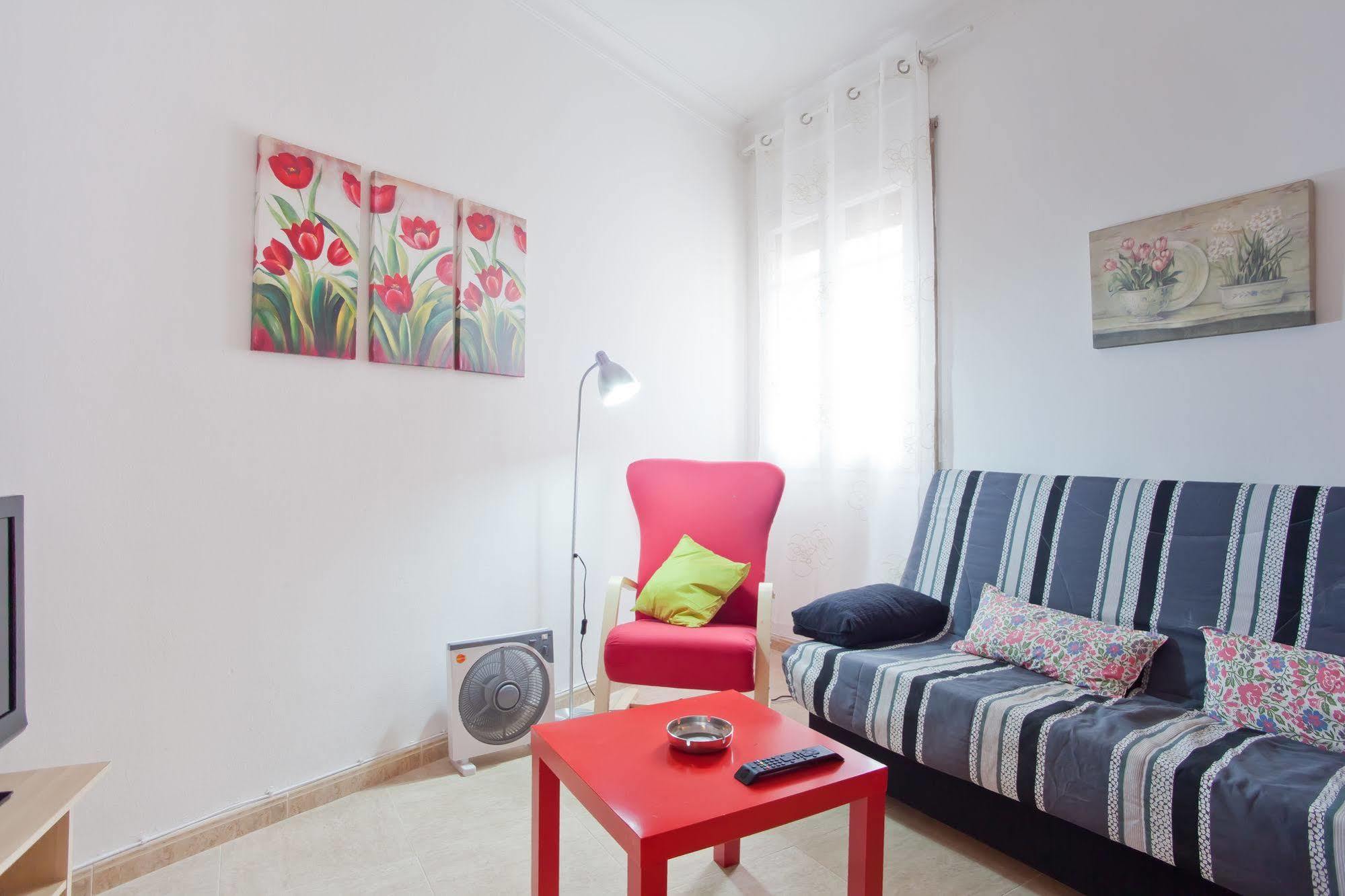 Tarradellas Sants Estacio Appartement *
